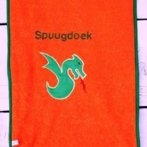 Spuugdoek XL oranje met groen met spuwende draak