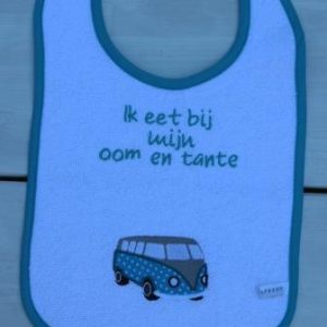 Slab met blauw VW busje om bij je oom en tante te eten